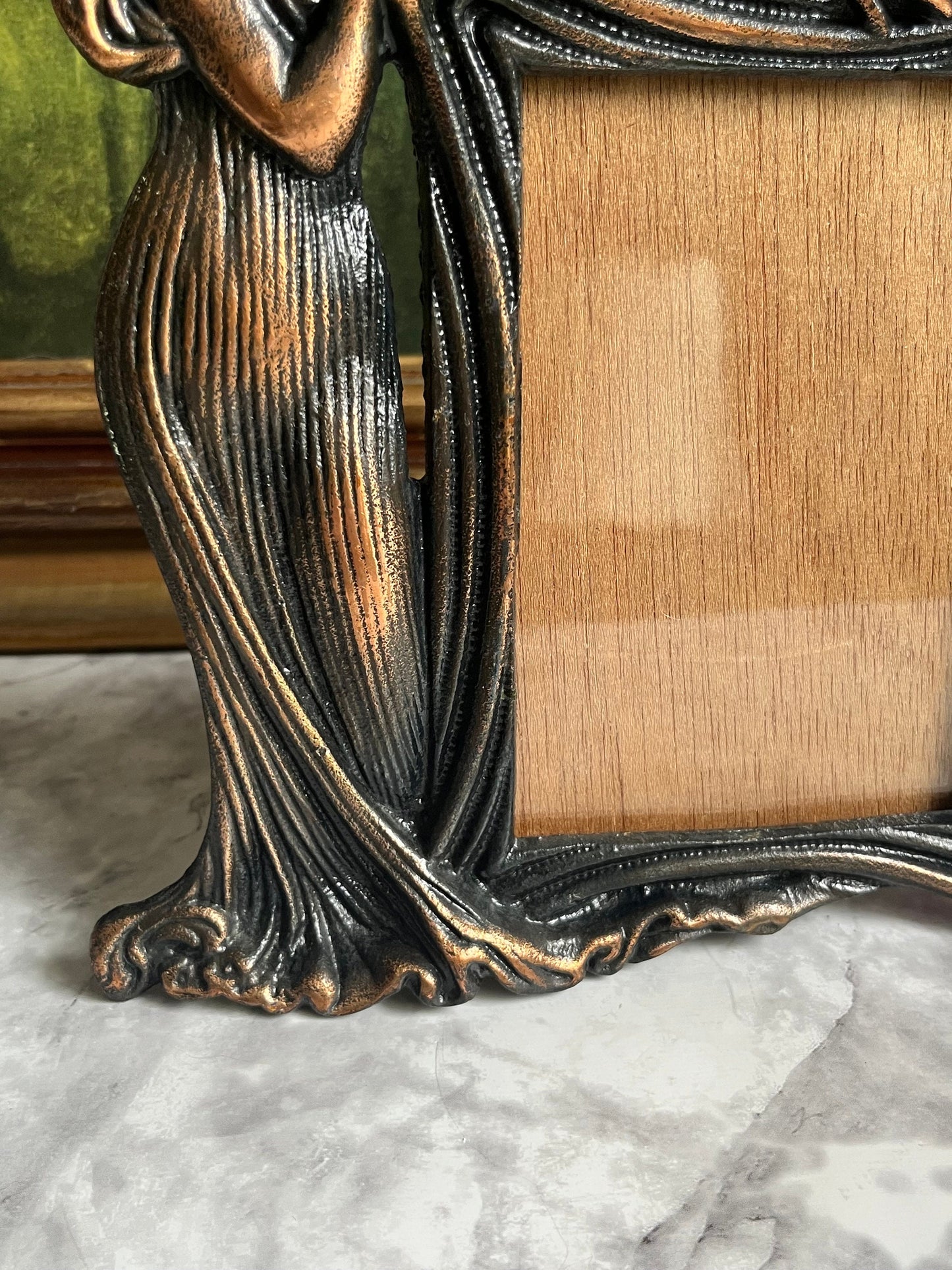 Antique Bronze Art Nouveau Picture Frame Victorian Woman Tabletop Photo Frame Ornate Vintage Decor Elegant Display for Photos or Art 4"x6"